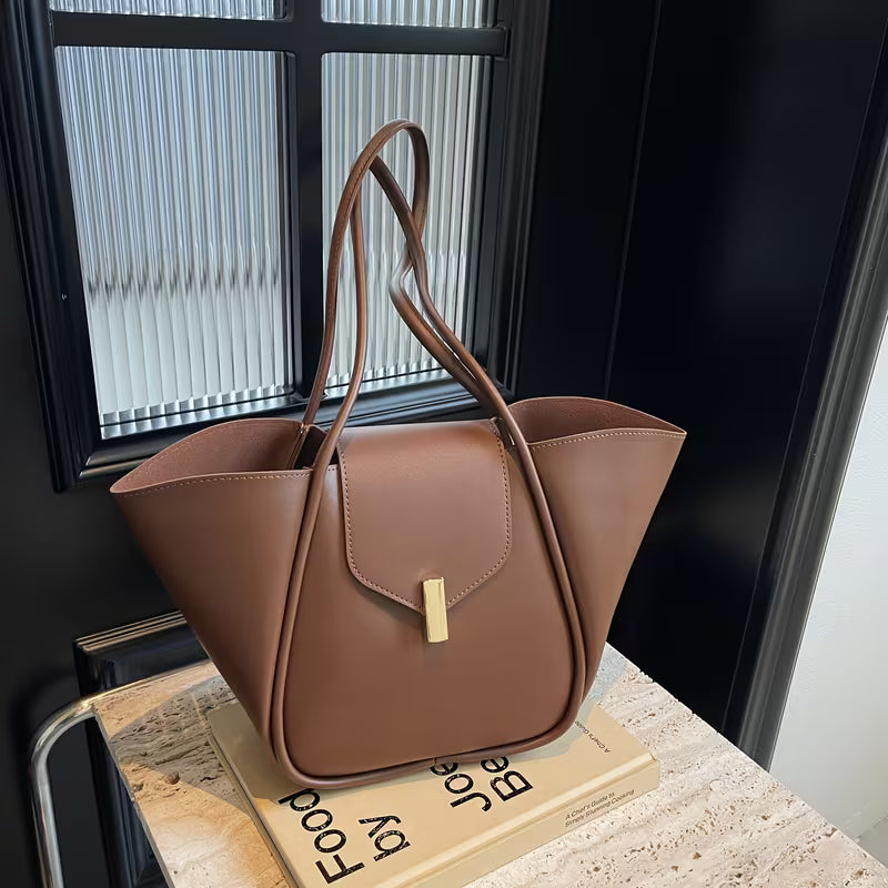 Stylish Large-Capacity Women'S Shoulder Bag, Perfect for Work And Commuting